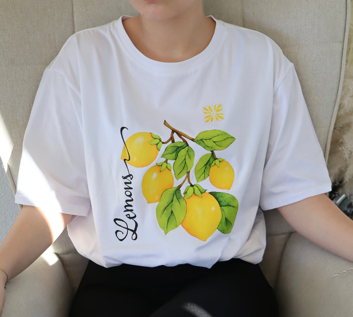 T-SHIRT LUCIA
