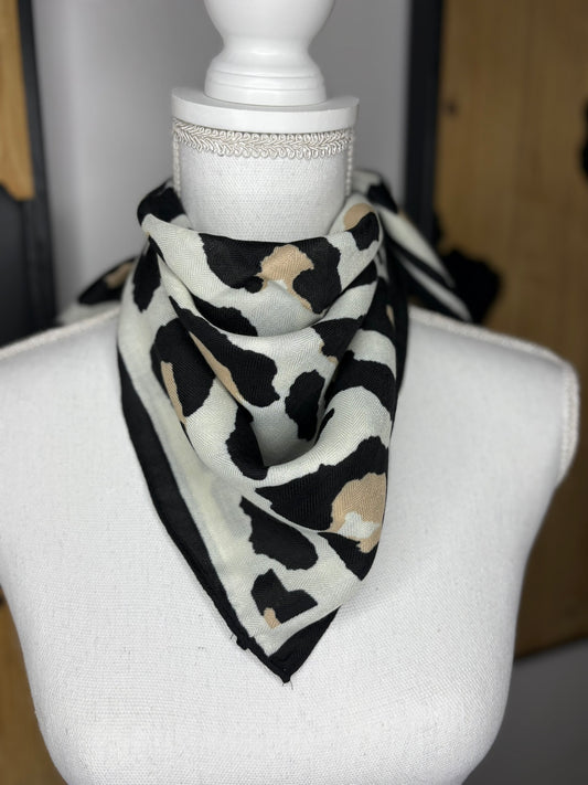 FOULARD LEONA