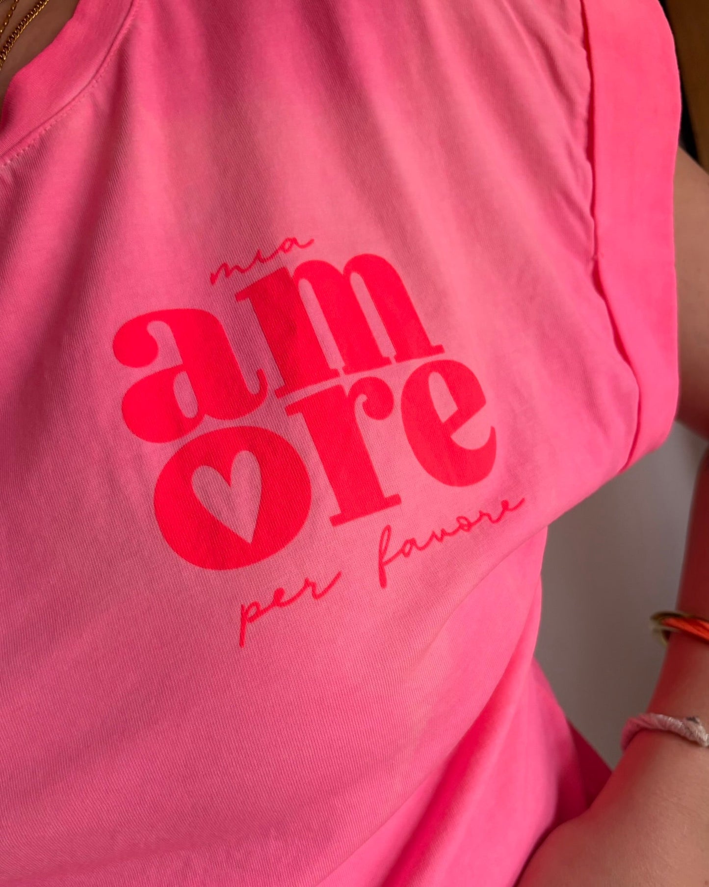 T-SHIRT ARIA